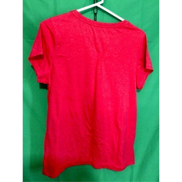 NWOT Disney Red Tee Women’s Large Crewneck - Picture 5 of 15